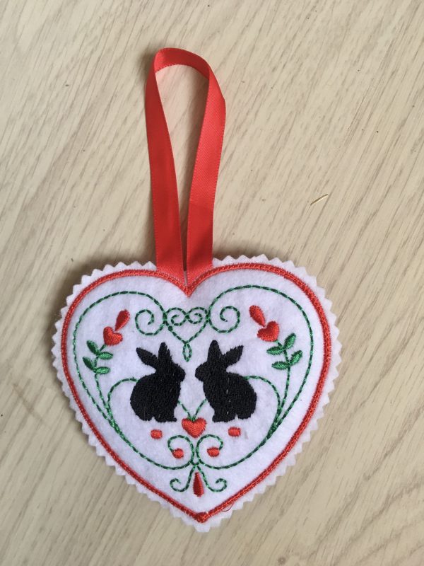Hjärta svarta kaniner